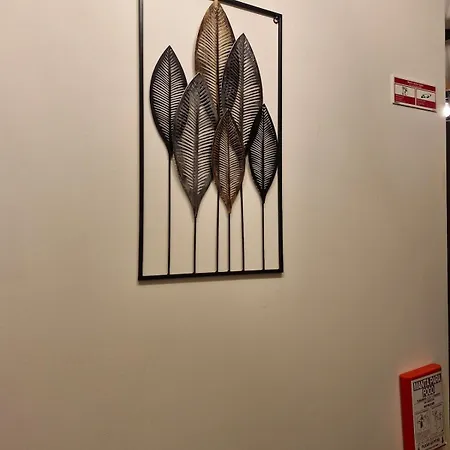 Escape * 塔维拉